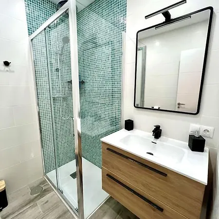 Apartment Three Bedroom In Rivas